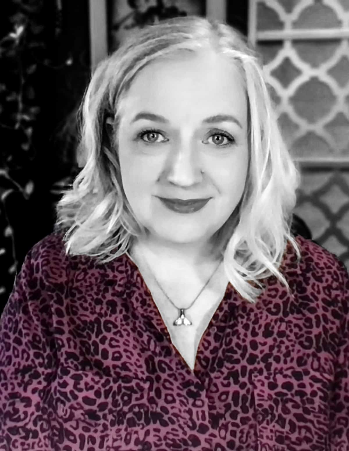 CAD-101824-3-colorpop-vertical Intentional Branding - About Colleen Davis - creative brand strategist